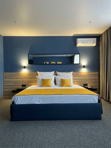 1-местный номер комфорт с 1 двуспальной кроватью в Гостинице Опава